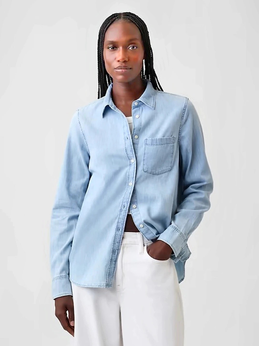 Gap Organic Cotton Denim Classic Shirt Chambray Button Down in Blue